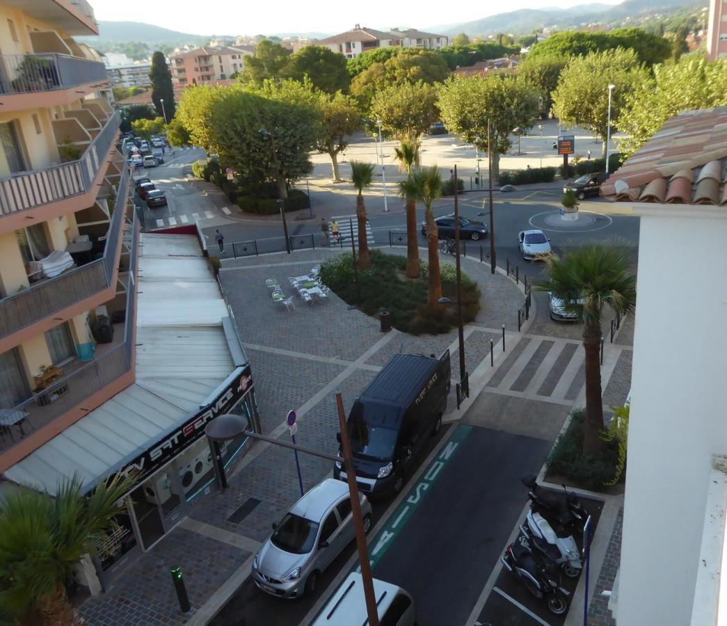 Casa Del Mar - Beautiful Two Bedroom Penthouse Apartment Sainte-Maxime Extérieur photo