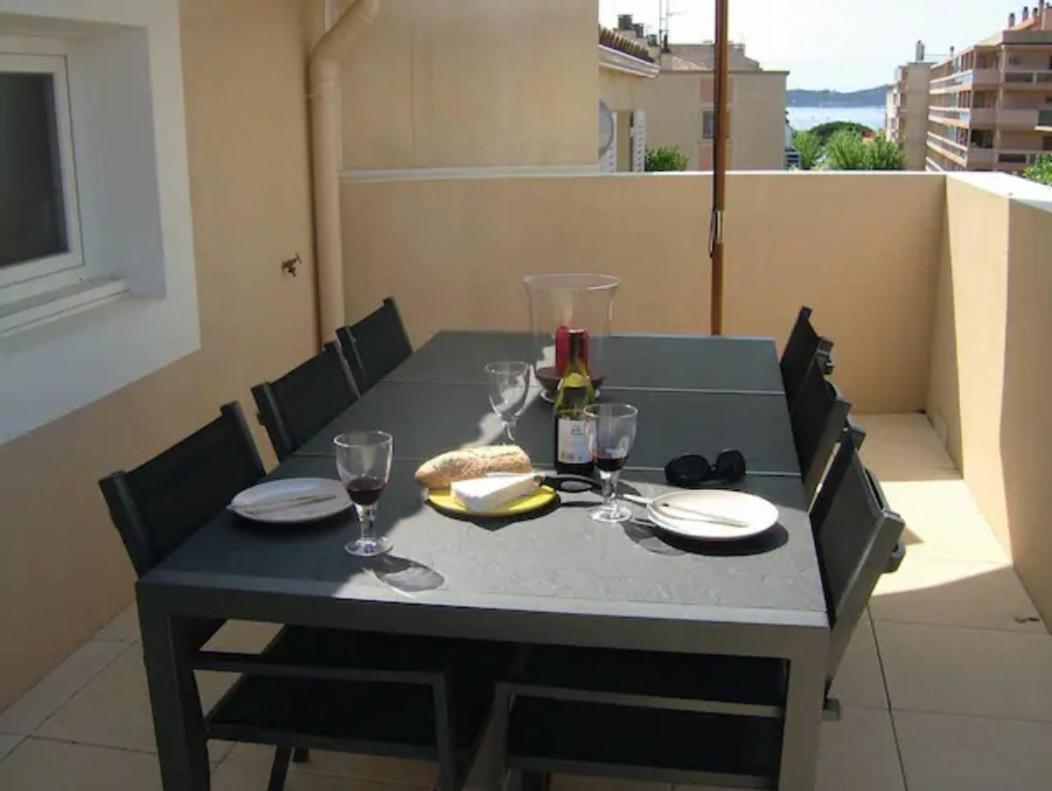 Casa Del Mar - Beautiful Two Bedroom Penthouse Apartment Sainte-Maxime Extérieur photo